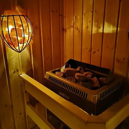Dorota Sauna Na Wylacznosc, Grota Solankowa *